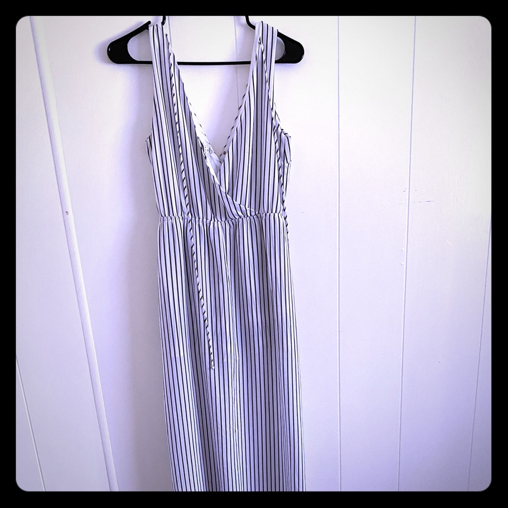 Black and white maxi dress/shorts